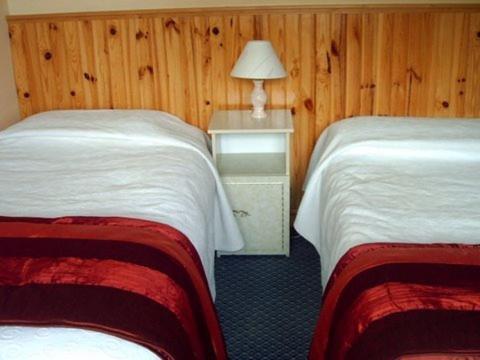 Decourcey'S Hazelbrook Farmhouse B&B Cleggan Chambre photo